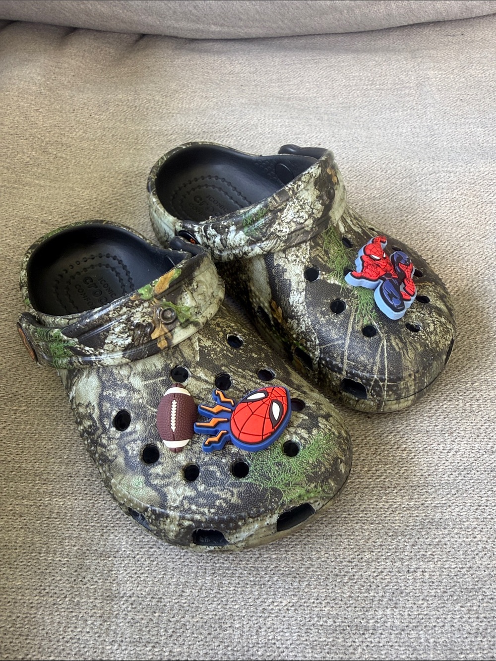 CROCS Kids Real Tree Slip-O with Jibbitz